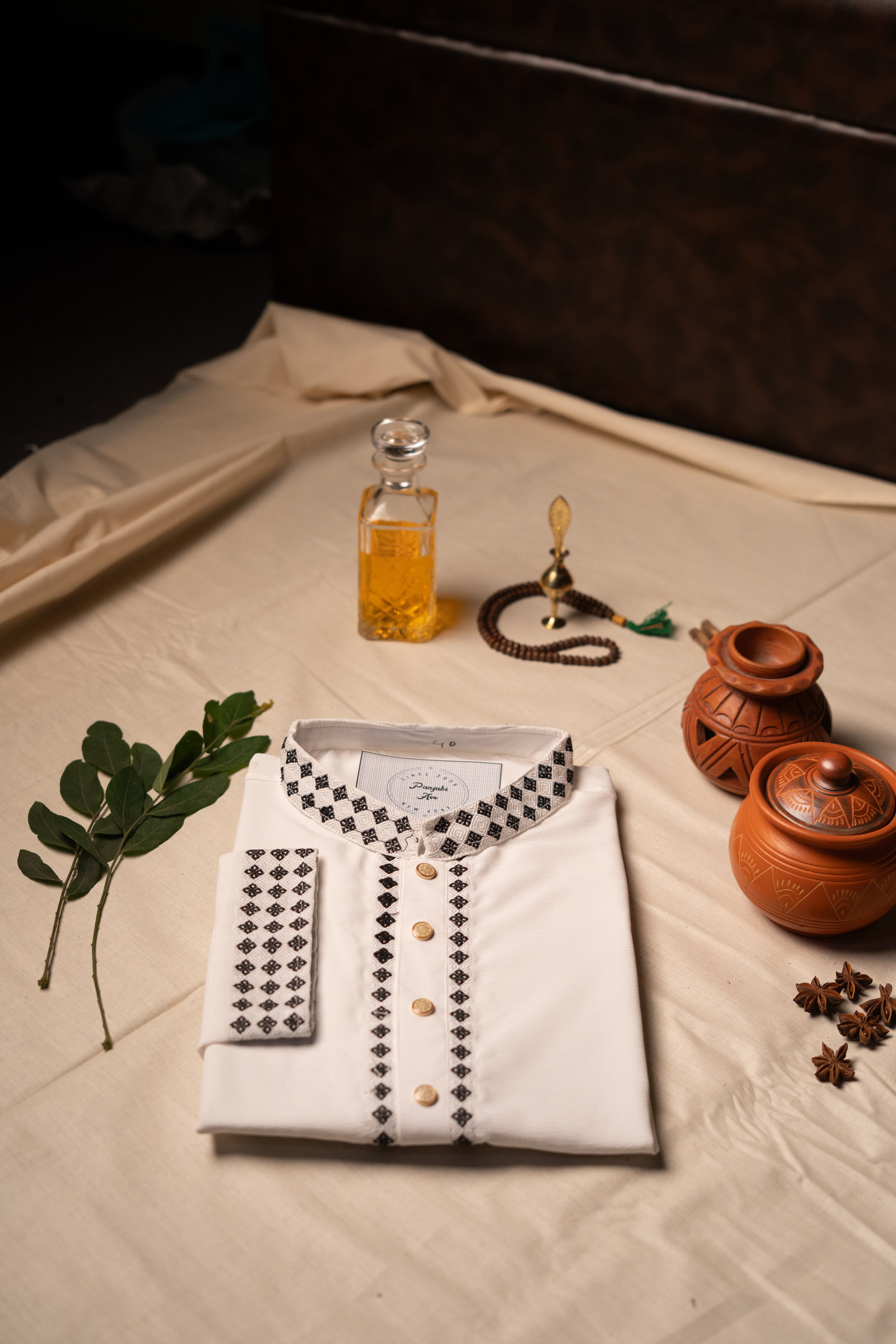 The Monochrome Lattice Panjabi